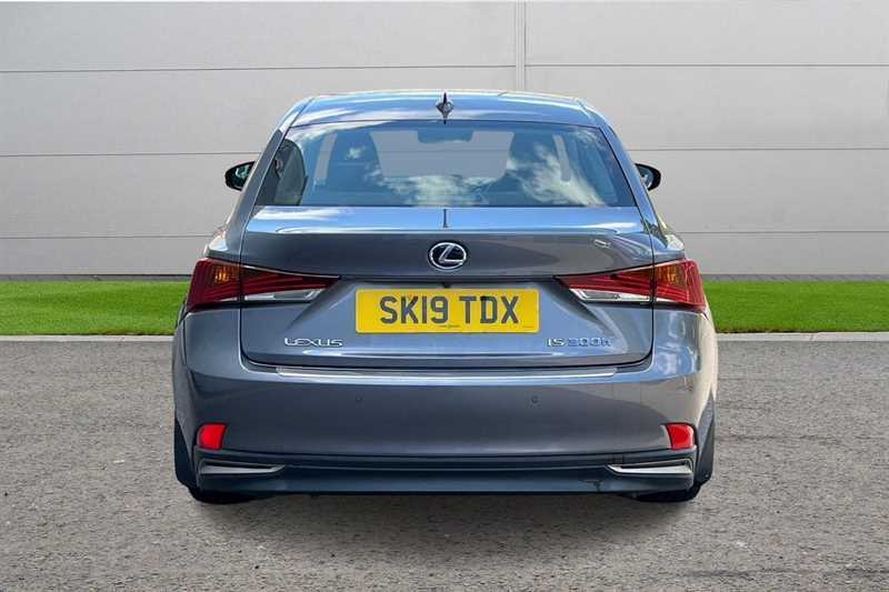 Lexus IS 2.5 300H F Sport Saloon Hybrid E-cvt Eu White #7