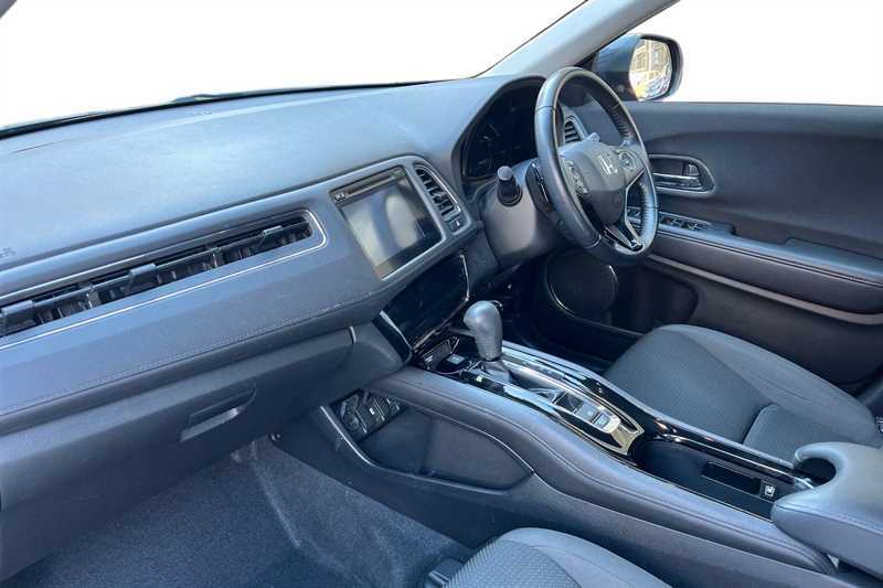 Honda Hr-V 1.5 I-vtec Se Cvt Black #2