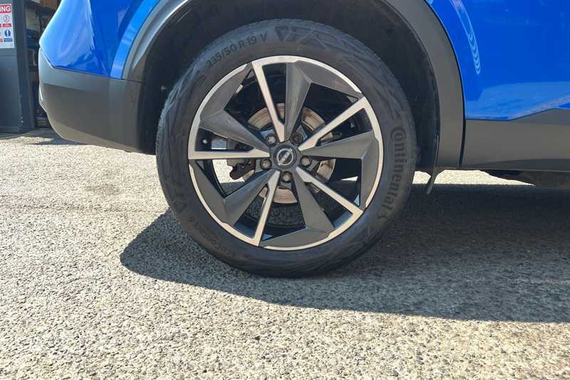 Nissan Qashqai 1.3 Dig-t Mh Tekna NU73RXM Blue #6