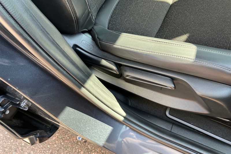 Honda Hr-V 1.5 I-mmd 131Ps Advance Style Ecvt 5-Door Grey #37