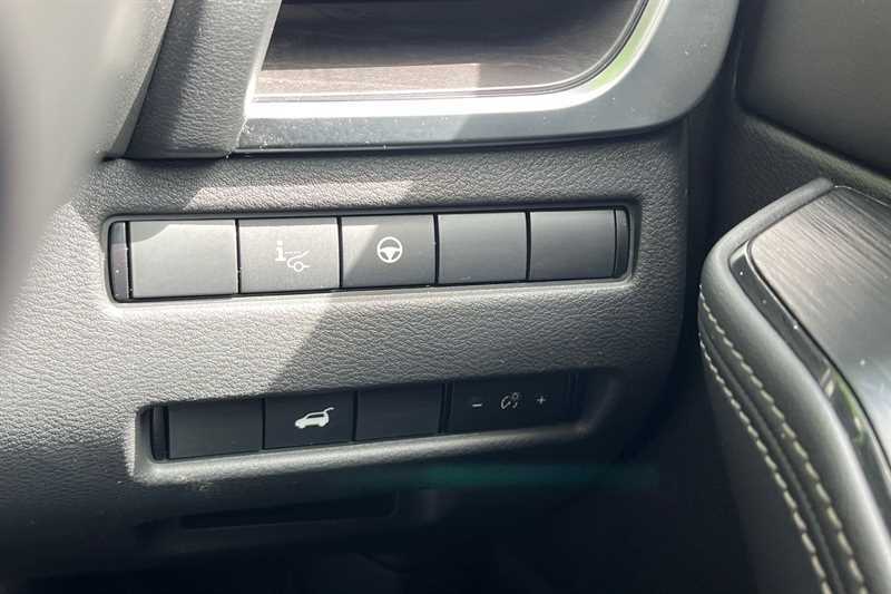 Nissan X-Trail 1.5 Mhev 163 N-connecta 7 Seat Xtronic Black #41