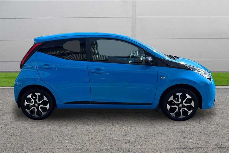 Toyota Aygo 1.0 Vvt-i X-trend Blue #3