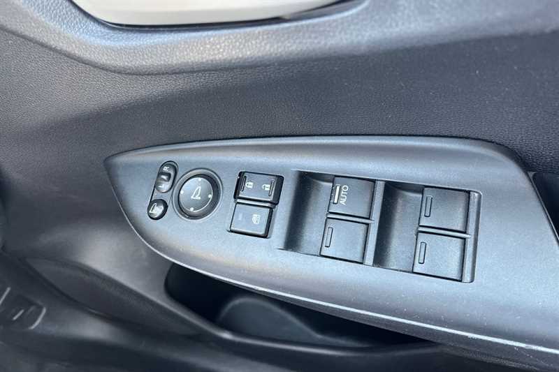 Honda Jazz 1.3 Se Navi - One Owner - Fhsh - Nav - Bluetoo Blue #9