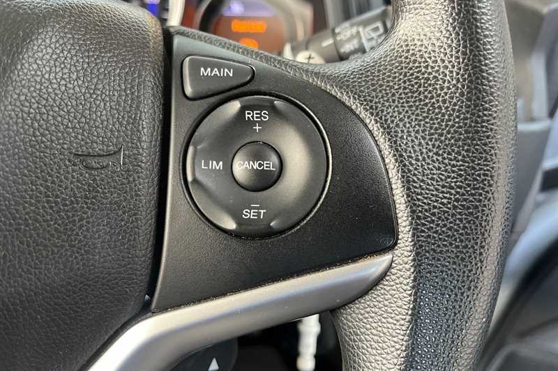 Honda Jazz 1.3 Se Navi - One Owner - Fhsh - Nav - Bluetoo Blue #26