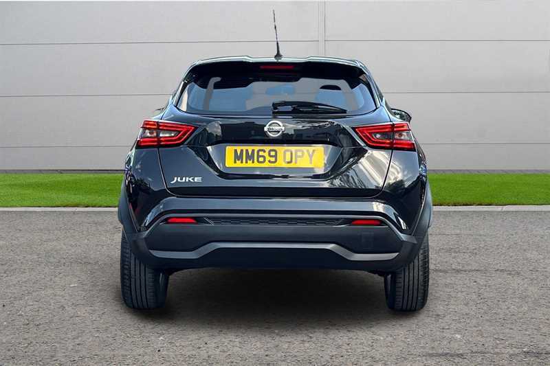 Nissan Juke 1.0 Dig-t Acenta Black #4