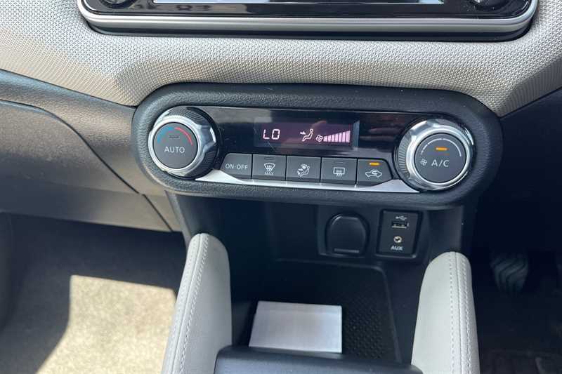 Nissan Micra 0.9 Ig-t N-connecta Blue