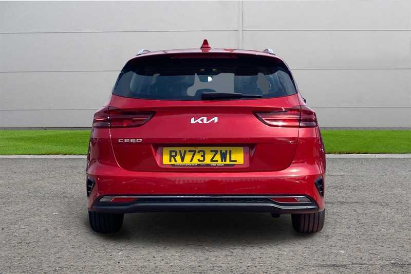 Kia Ceed 1.5T Gdi Isg 2 Red #4