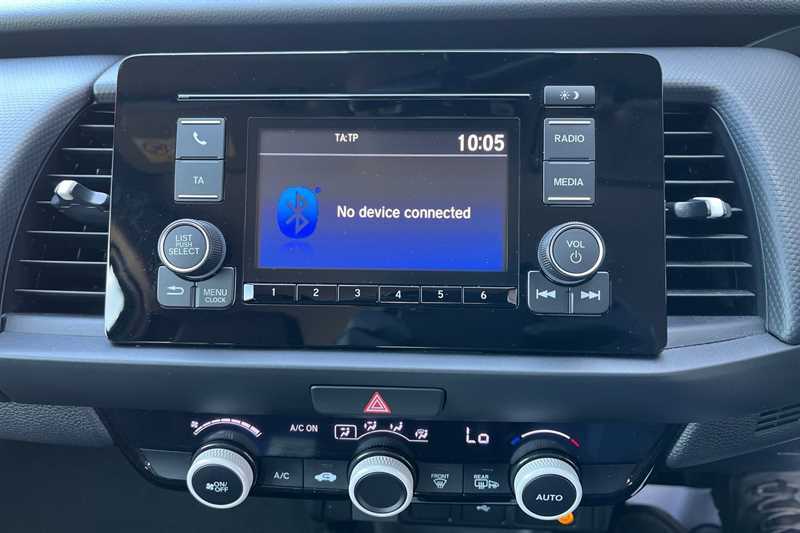 Honda Jazz 1.5 I-mmd Hybrid Se Ecvt KE72DHV Blue #5