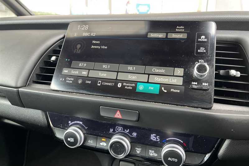 Honda Jazz 1.5 I-mmd Hybrid Sr Ecvt AMZ6229 Black #6