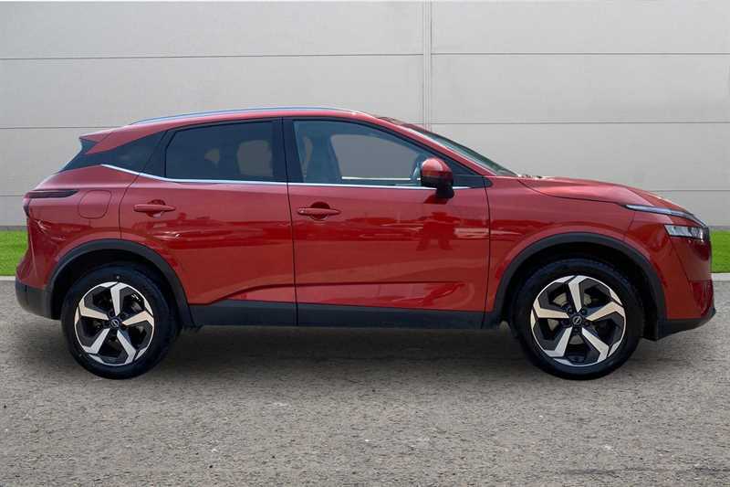 Nissan Qashqai 1.3 Dig-t Mh N-connecta DP73NUM Red #3