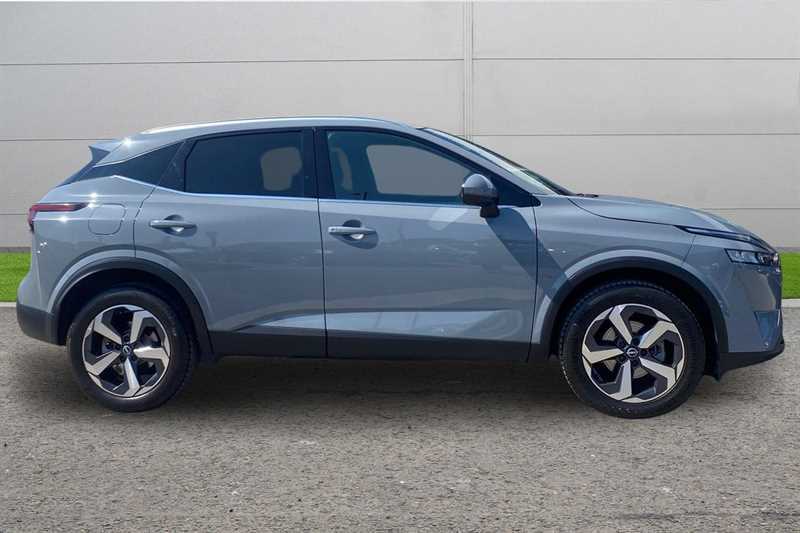 Nissan Qashqai 1.3 Dig-t Mh 158 N-connecta Xtronic LV23RTX Grey #3