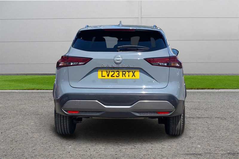 Nissan Qashqai 1.3 Dig-t Mh 158 N-connecta Xtronic LV23RTX Grey #4