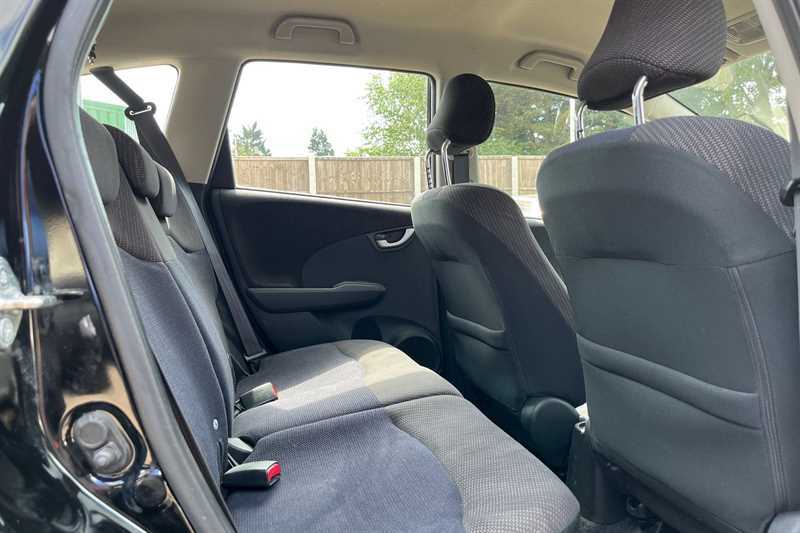 Honda Jazz 2011 Honda Jazznbsp1.3h Ima Hs Cvt Euro 5 U White #23