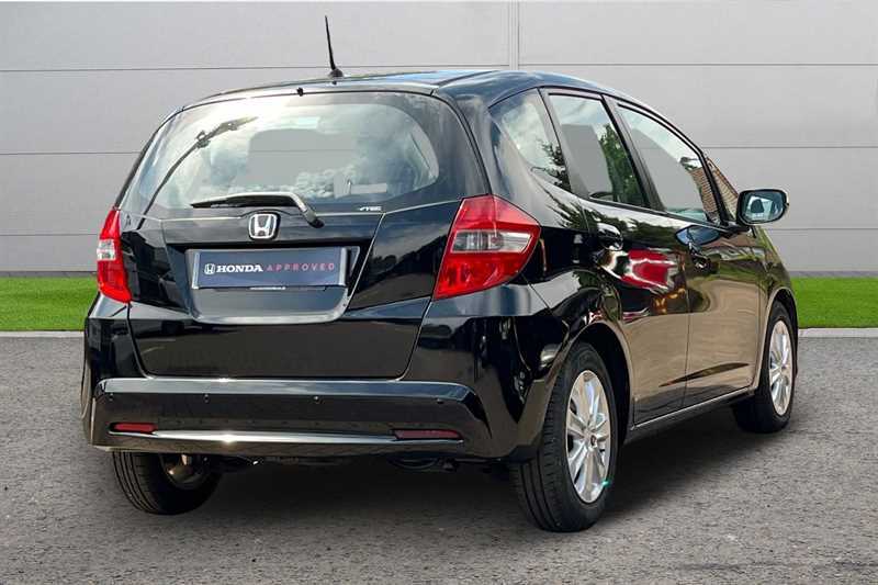 Honda Jazz 1.4 I-vtec Es Cvt Black #3