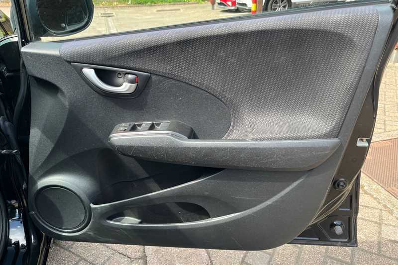 Honda Jazz 2011 Honda Jazznbsp1.3h Ima Hs Cvt Euro 5 U White #27