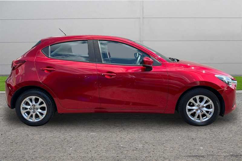 Mazda 2 1.5 75 Se Red #5