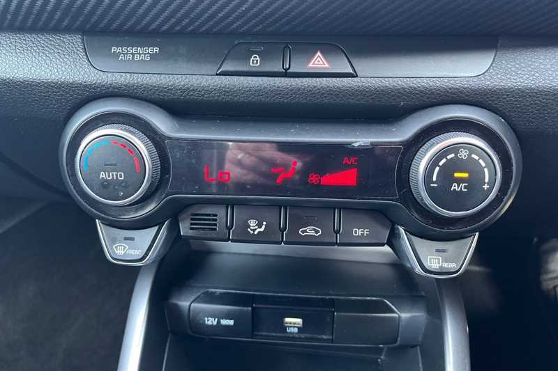 Kia Stonic 1.0 T-gdi Mhev Gt-line S Suv Hybrid Dct Blue #15