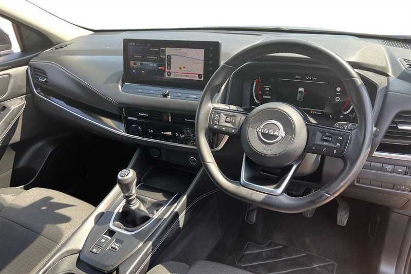 Nissan Qashqai 1.3 Dig-t Mh N-connecta Glass Roof BC73OEY Black #5
