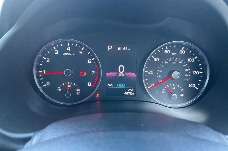 Kia Stonic 1.0 T-gdi 2 Suv Euro 6 Ss 98 Black #17