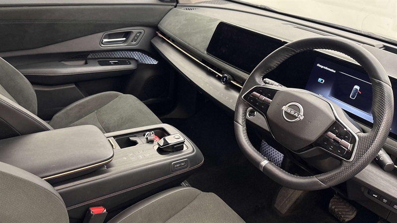 Nissan Ariya 160Kw Advance 63Kwh Black #8
