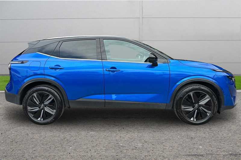 Nissan Qashqai 1.3 Dig-t Tekna Blue #3