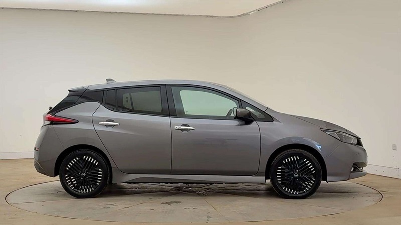 Nissan Leaf 160Kw E N-connecta 59Kwh Grey #6