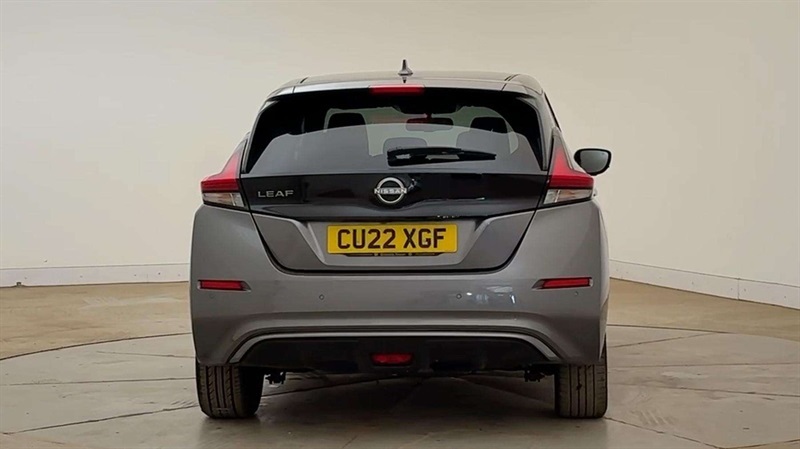 Nissan Leaf 160Kw E N-connecta 59Kwh Grey #4