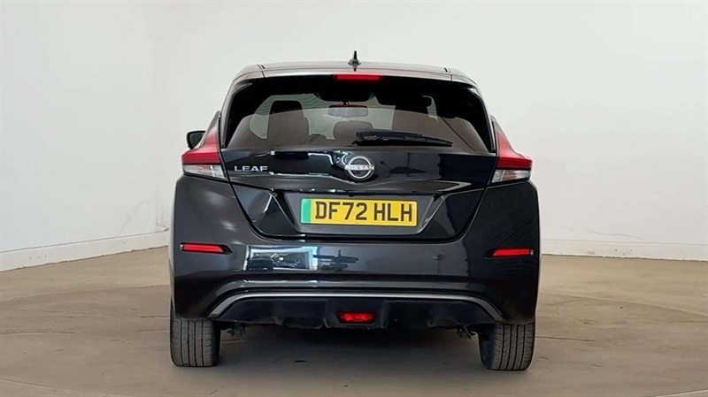 Nissan Leaf 160Kw E N-connecta 59Kwh Black #4