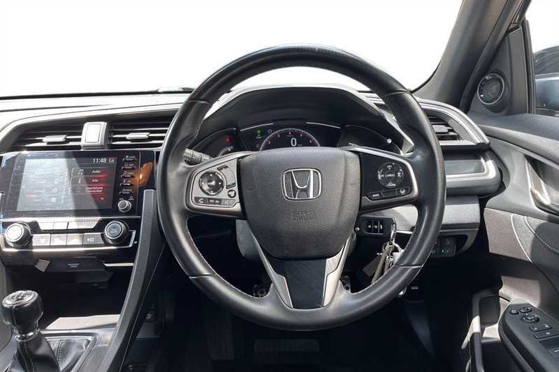 Honda Civic 1.5 Vtec Turbo Sport Black #4