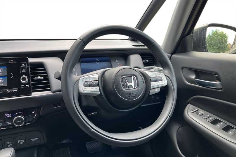 Honda Jazz 1.5 I-mmd Hybrid Advance Ecvt YP75DDF Blue #4