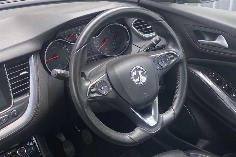 Vauxhall Grandland Hatchback Blue #43