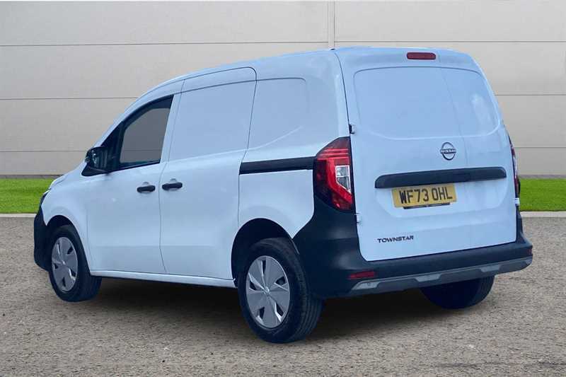 Nissan TOWNSTAR 1.3 Acenta Van WF73OHL White #2