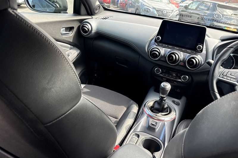 Nissan Juke 1.0 Dig-t 114 Tekna DG22ZSU Grey #6