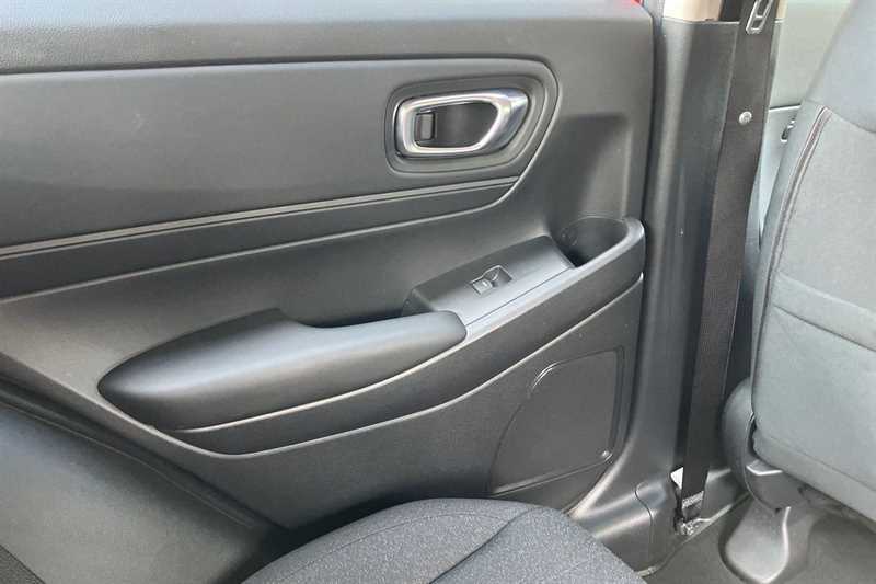 Honda Hr-V 1.5 Ehev Elegance Cvt Red #4
