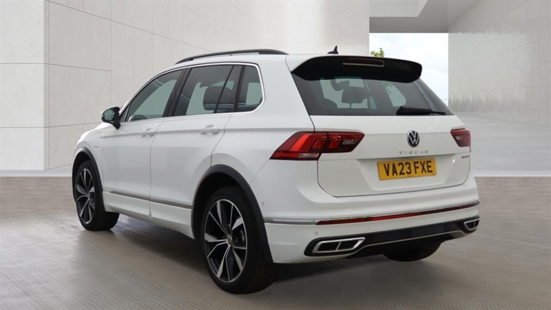 Volkswagen Tiguan 1.4 Tsi Ehybrid R-line Dsg White #3