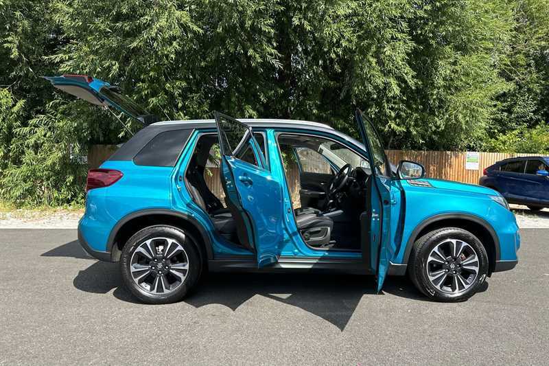 Suzuki Vitara Sz-t White #32