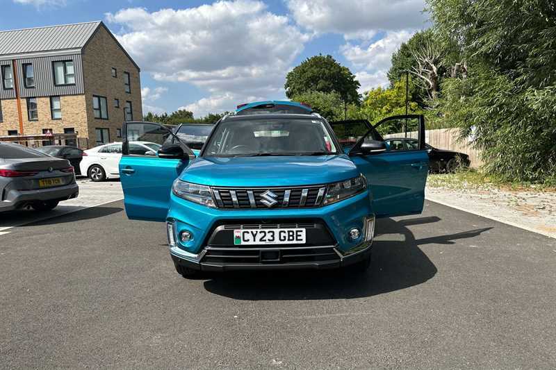 Suzuki Vitara Sz-t White #33