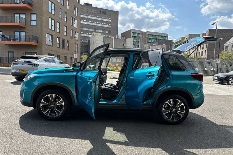 Suzuki Vitara Sz-t White #34
