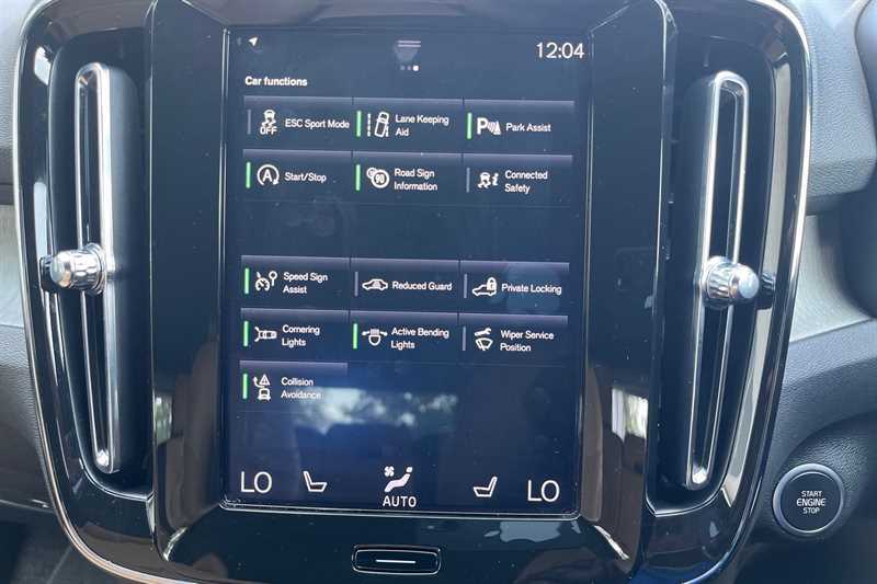Volvo XC40 2.0 T4 Inscription Pro Geartronic Blue #6