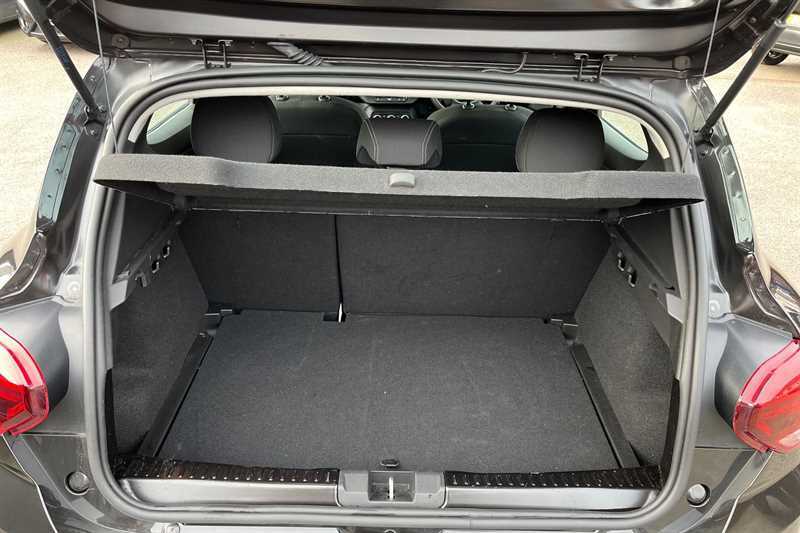 Dacia Sandero 1.0 Tce Essential White #20