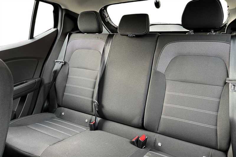 Dacia Sandero 1.0 Tce Essential White #8
