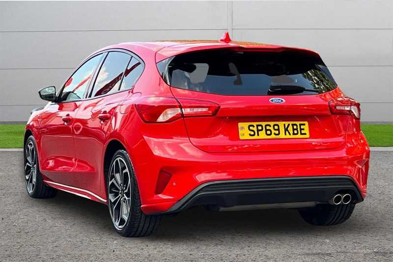 Ford Focus 1.0 Ecoboost 125 Red #3