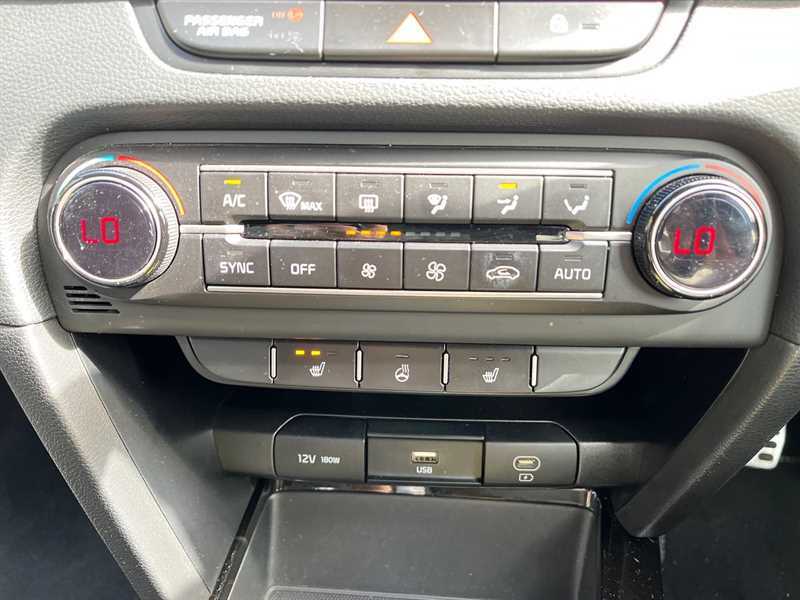 Kia Ceed 1.5T Gdi Isg Gt-line White #3