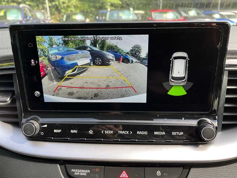 Kia Ceed 1.5T Gdi Isg Gt-line White #2