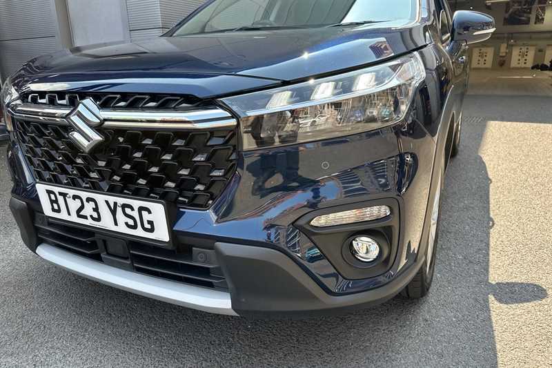 Suzuki S Cross Motion Blue #19
