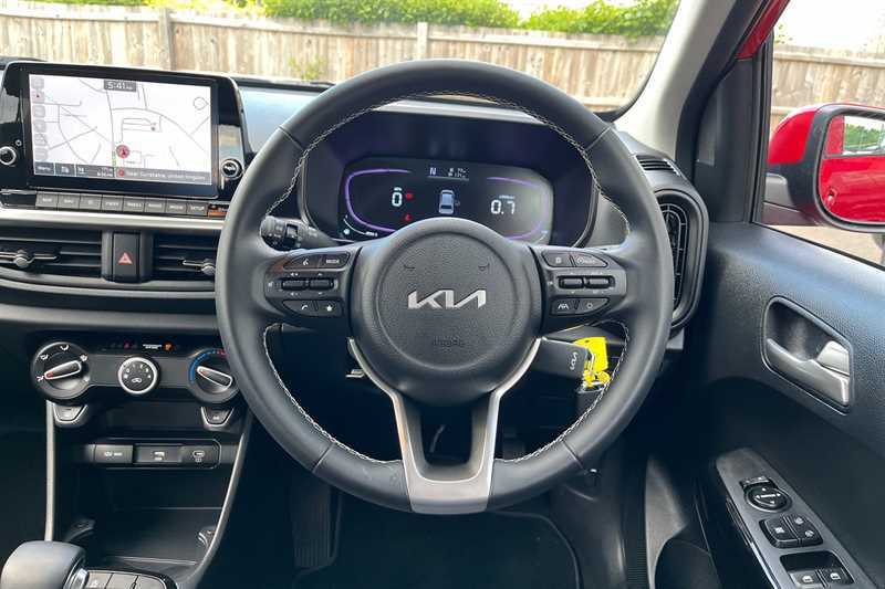 Kia Picanto 1.0 3 White #18