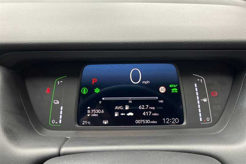 Honda Jazz 1.5 I-mmd Hybrid Elegance Ecvt KE23BZC Black #2