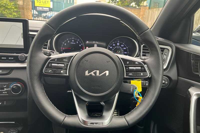 Kia Xceed 1.5 T-gdi Mt 2 Black #18