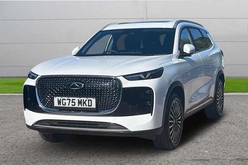 Chery Tiggo 8 1.6T Summit Dct White
