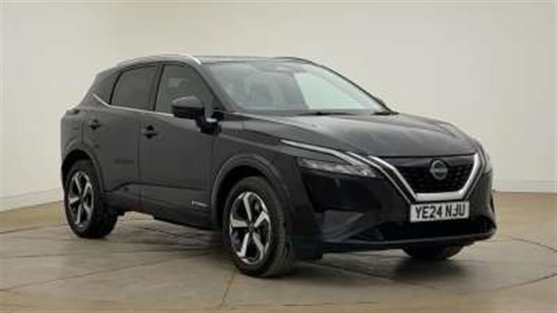 Nissan Qashqai 1.5 E-power N-connecta Glass Roof Black